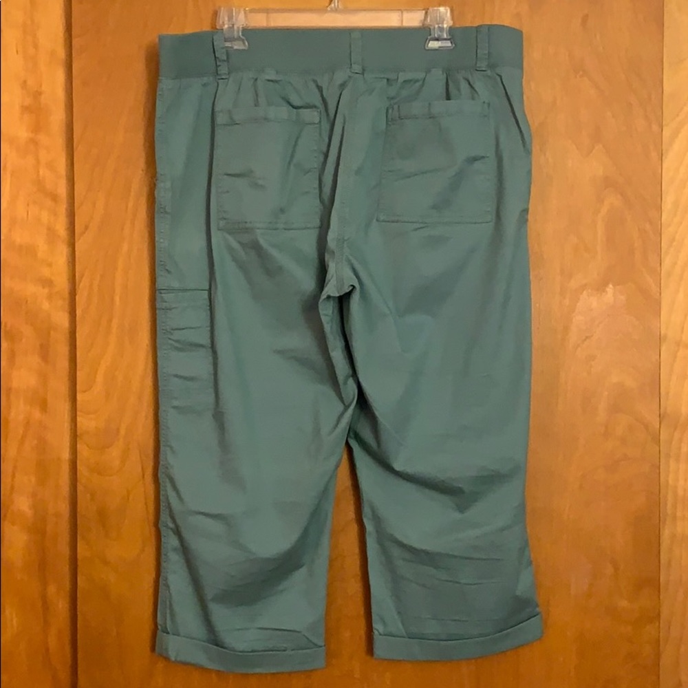 Turquoise Crop Pant - Picture 5 of 8